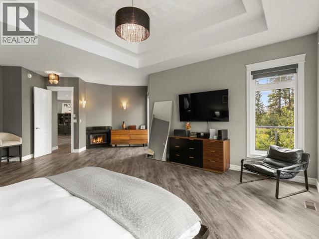 112 Alusru Way, Whitehorse, YT - Indoor With Fireplace