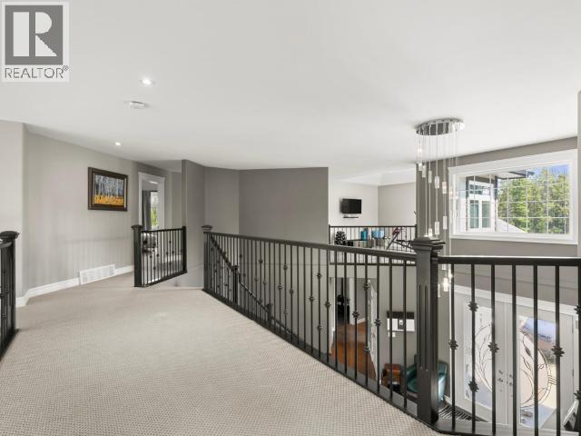 112 Alusru Way, Whitehorse, YT - Indoor Photo Showing Other Room