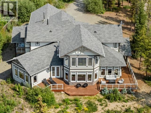 112 Alusru Way, Whitehorse, YT - Outdoor