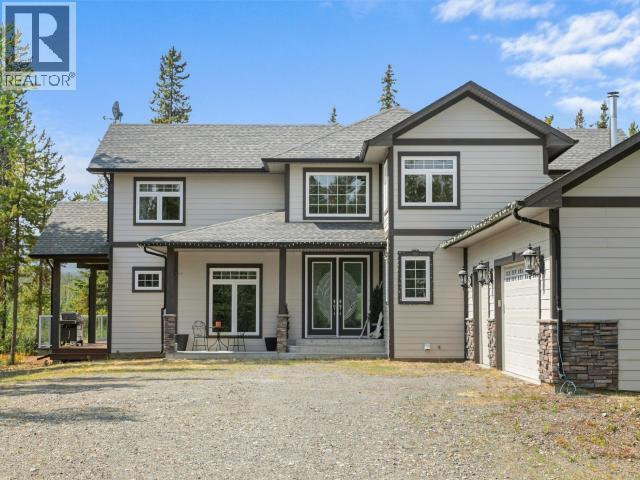 112 Alusru Way, Whitehorse, YT - Outdoor