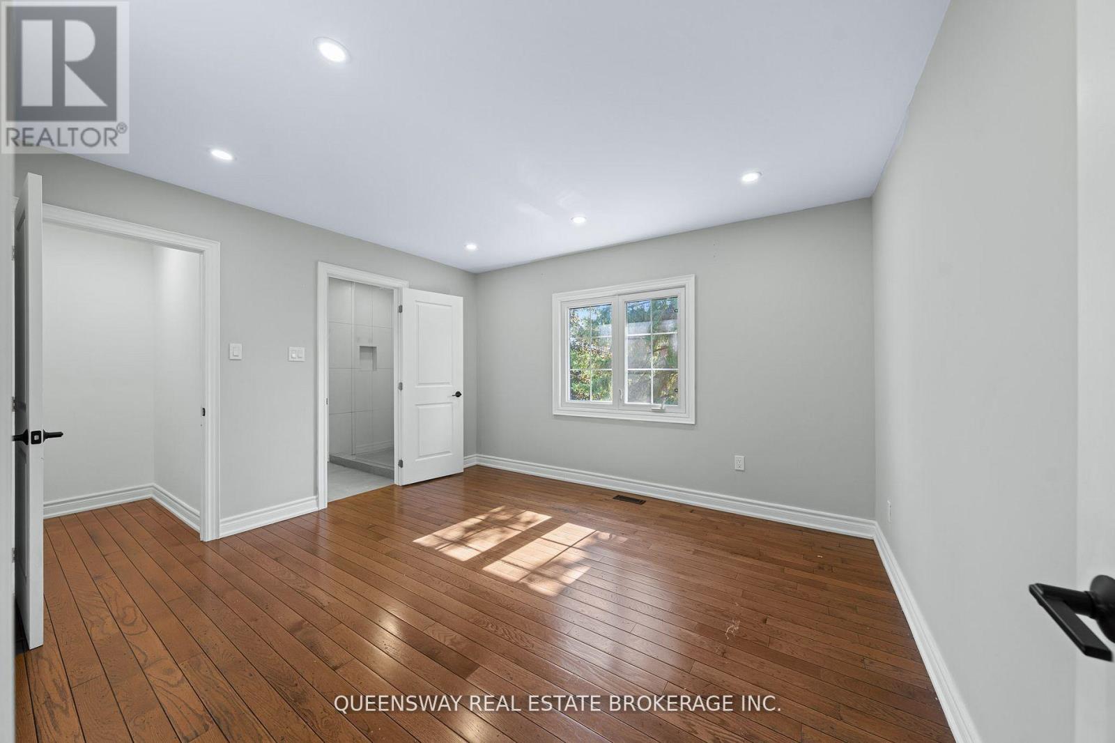 619 Culler Mews, Newmarket, ON - Indoor Photo Showing Other Room
