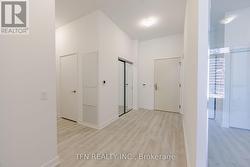 Foyer - 