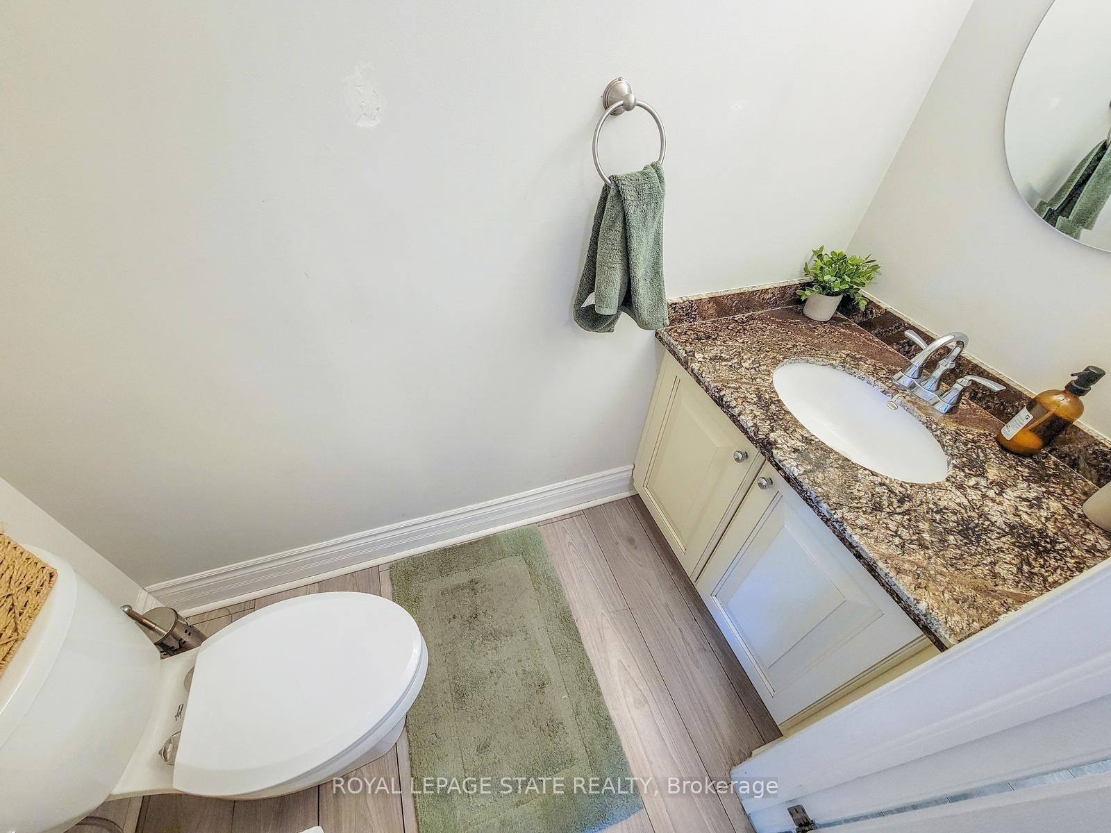 86 Margaret Avenue, Hamilton, ON - Indoor Photo Showing Bathroom