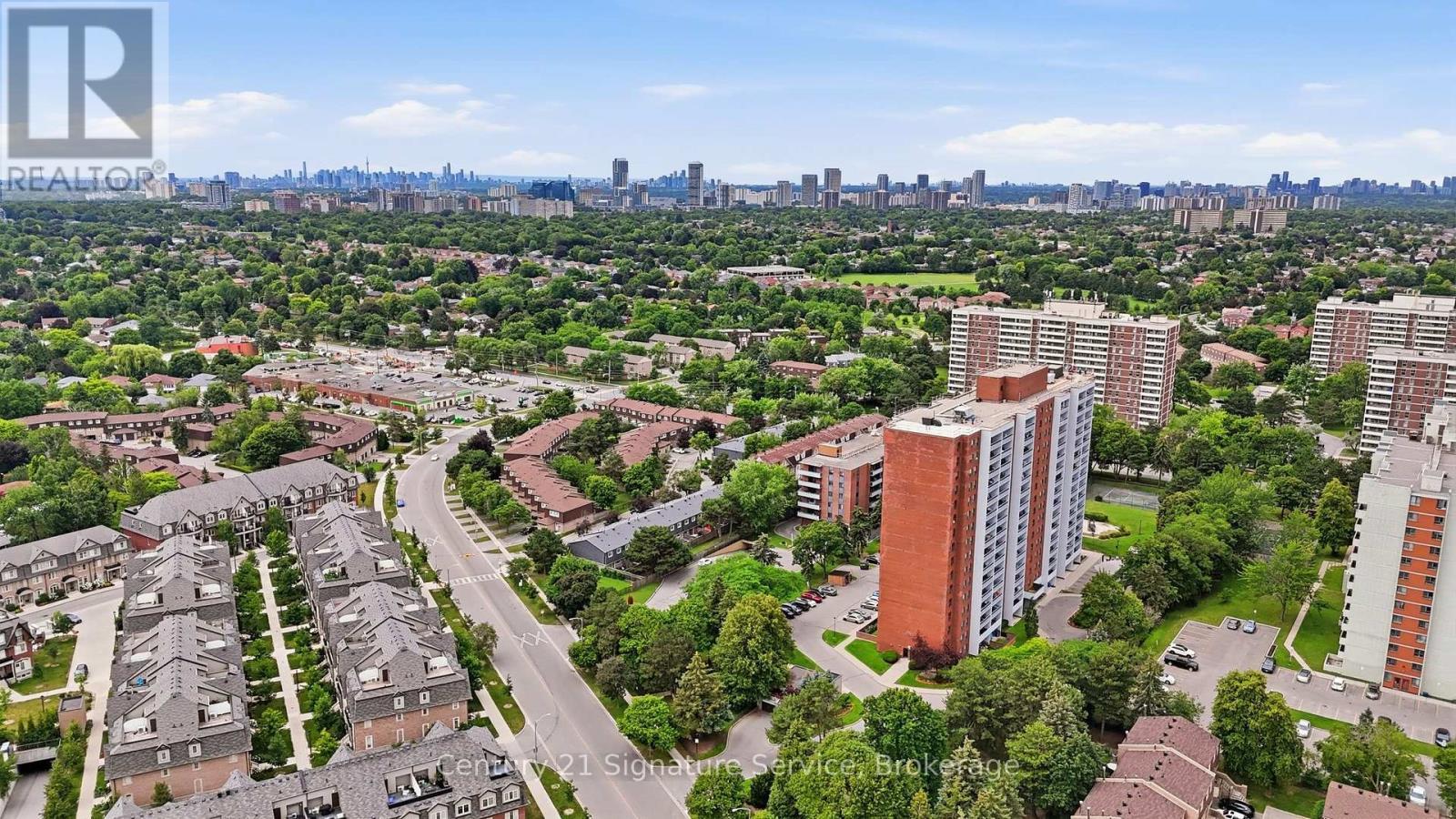 610 - 1250 Bridletowne Circle, Toronto, ON - Outdoor With View