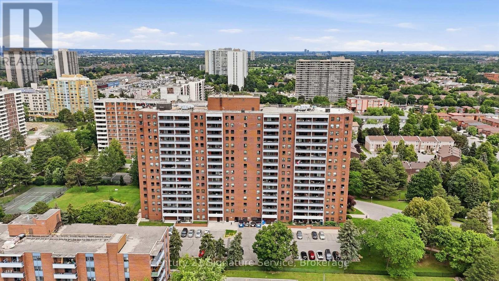610 - 1250 Bridletowne Circle, Toronto, ON - Outdoor