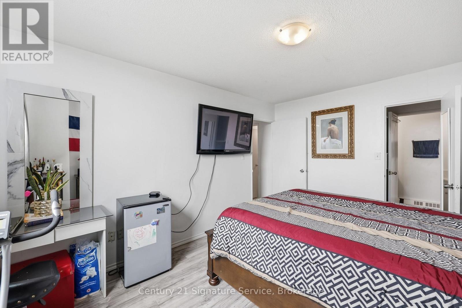 610 - 1250 Bridletowne Circle, Toronto, ON - Indoor Photo Showing Bedroom