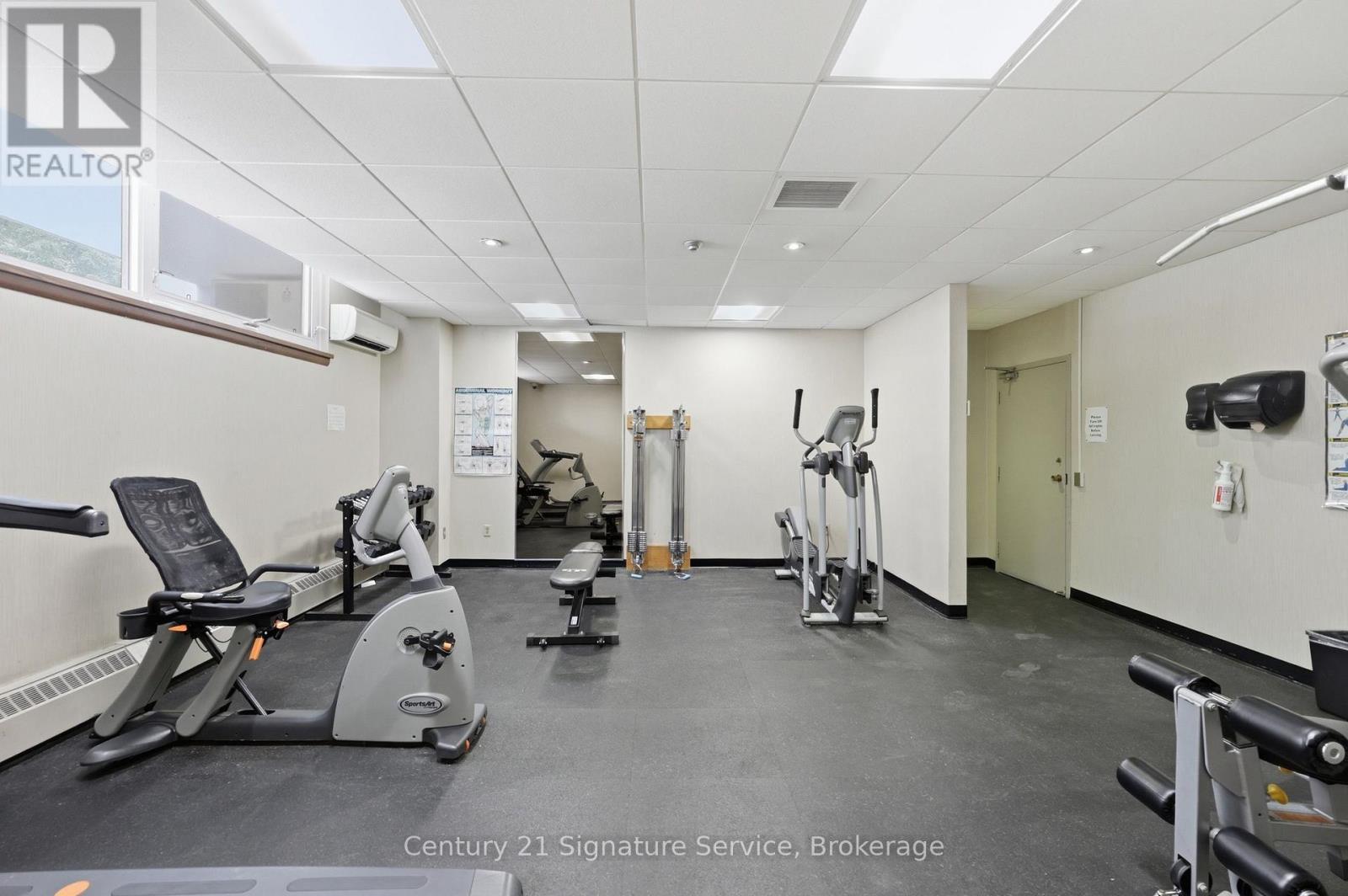 610 - 1250 Bridletowne Circle, Toronto, ON - Indoor Photo Showing Gym Room
