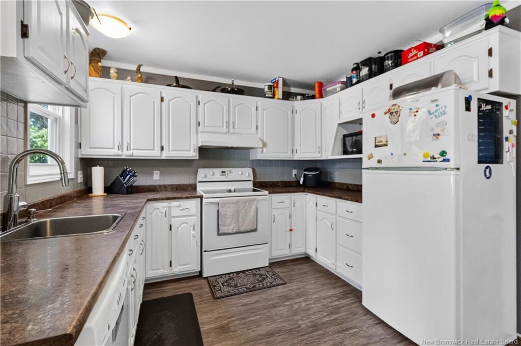 16 Irwin St, Riverview, NB