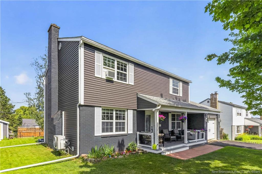 16 Irwin St, Riverview, NB