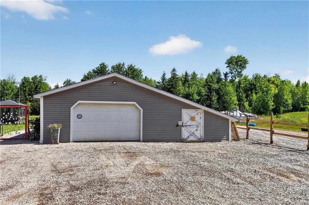 200 Sanitorium Rd, River Glade, NB