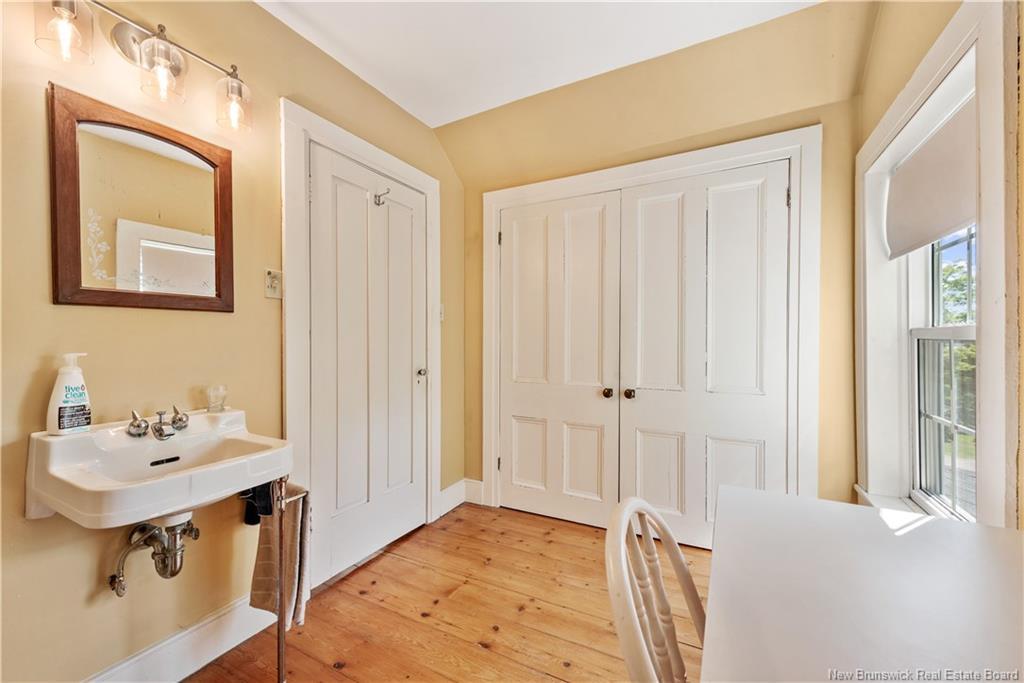3900 Route 114, Hopewell Cape, NB