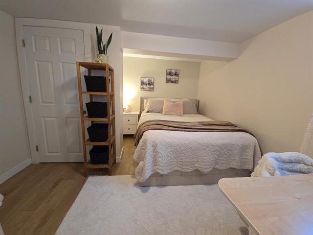 453 Rita St, Winnipeg, MB - Indoor Photo Showing Bedroom