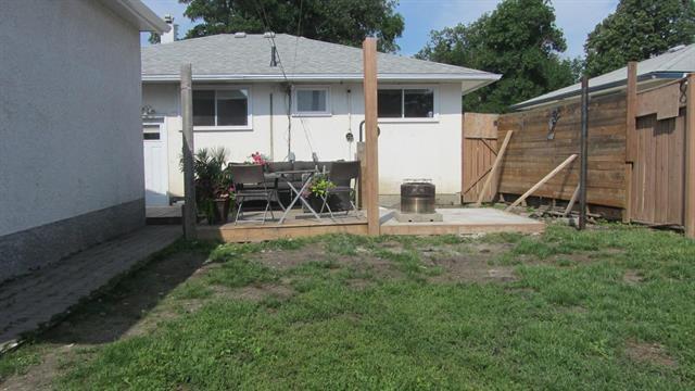 453 Rita St, Winnipeg, MB - Outdoor