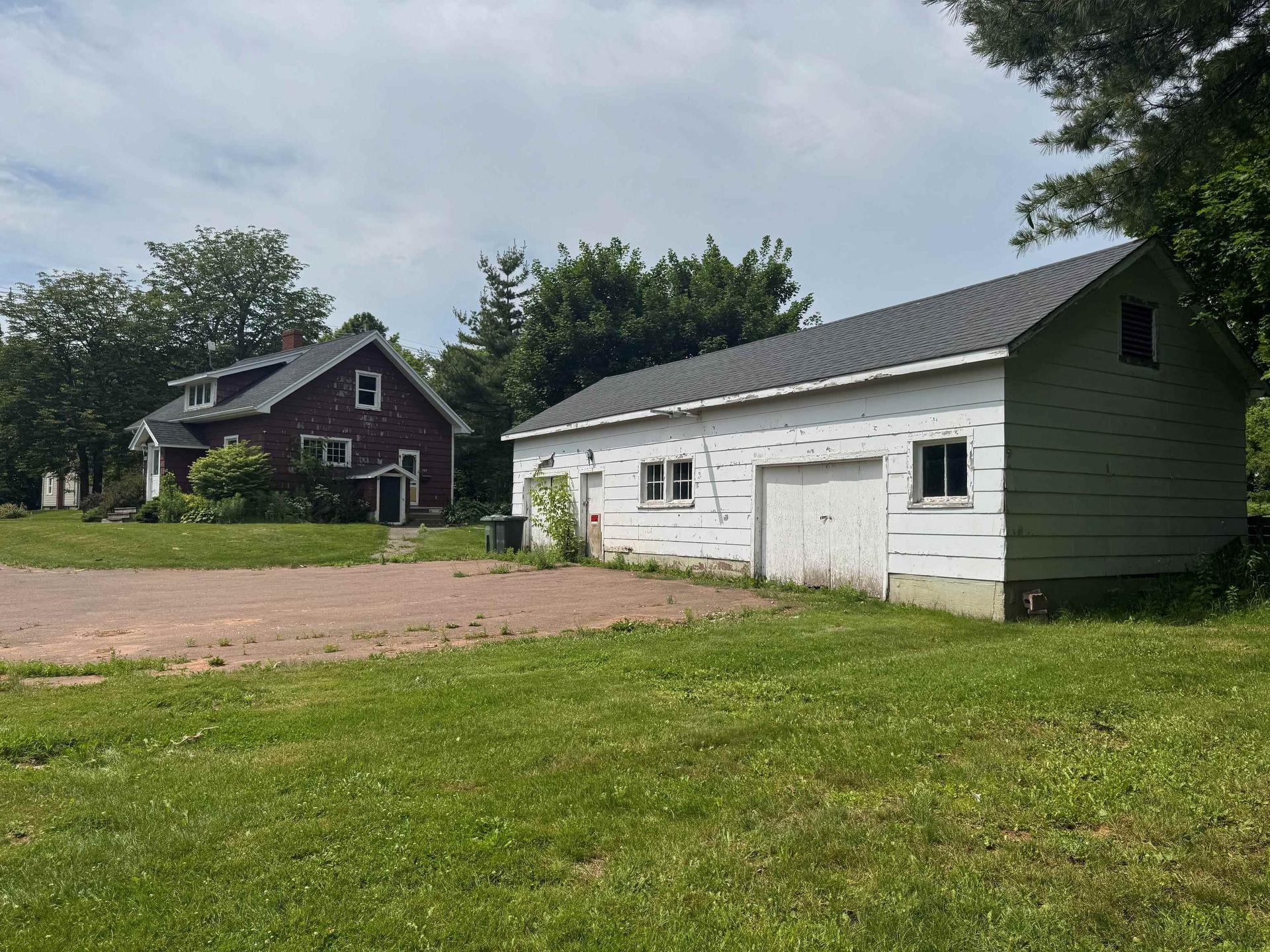 328 South Drive, Summerside, PE - Outdoor
