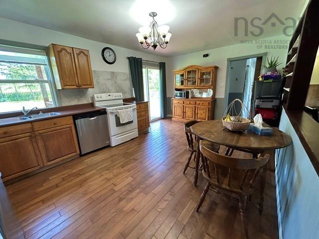 197 Highway 2, Brookfield, NS - Indoor