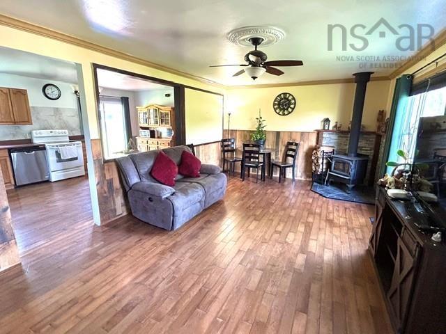 197 Highway 2, Brookfield, NS - Indoor With Fireplace