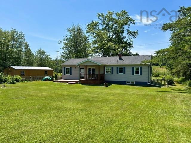 197 Highway 2, Brookfield, NS - Outdoor With Deck Patio Veranda