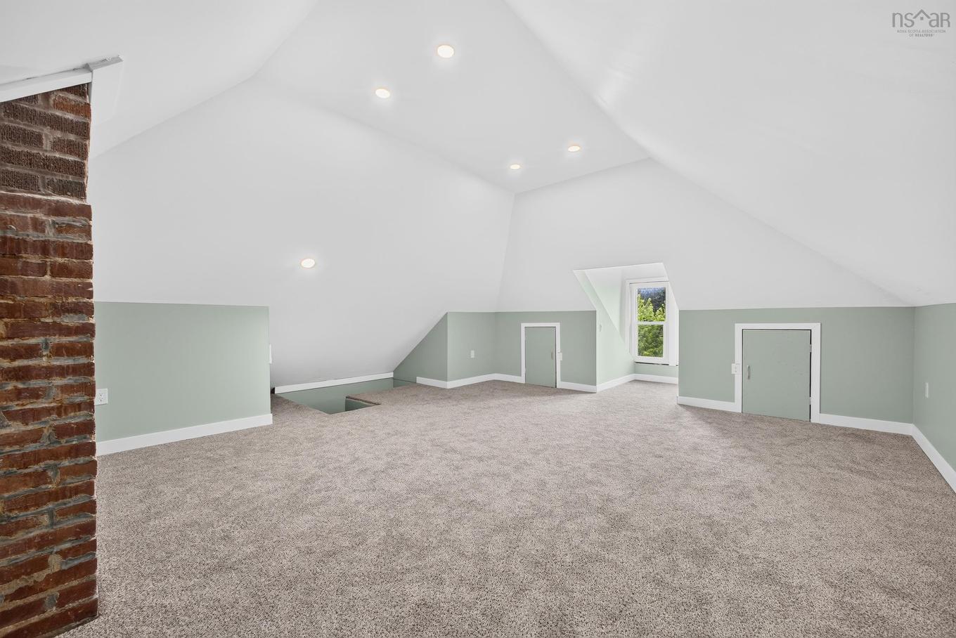 1637 North Main Street, Westville, NS - Indoor Photo Showing Other Room