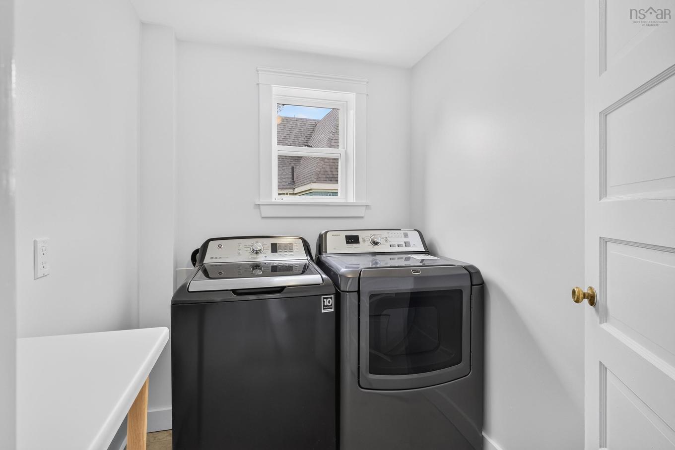 1637 North Main Street, Westville, NS - Indoor Photo Showing Laundry Room