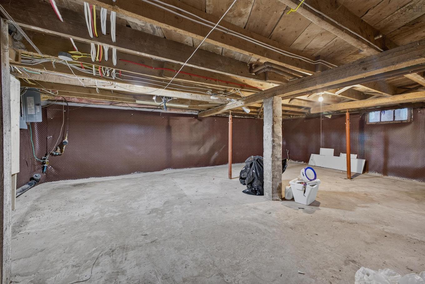 1637 North Main Street, Westville, NS - Indoor Photo Showing Basement