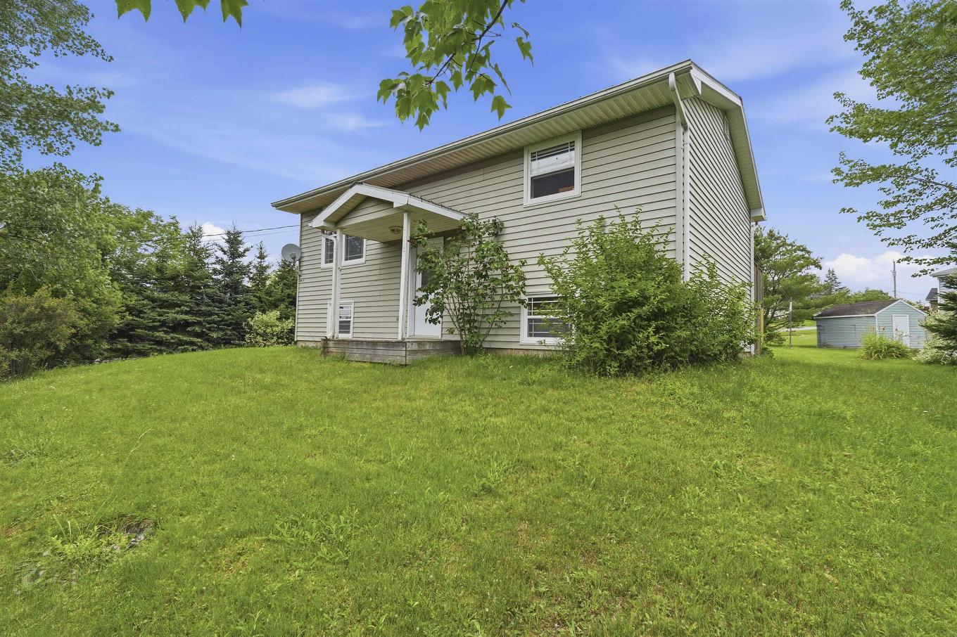 3 Windcrest Avenue, Stewiacke, NS - Outdoor