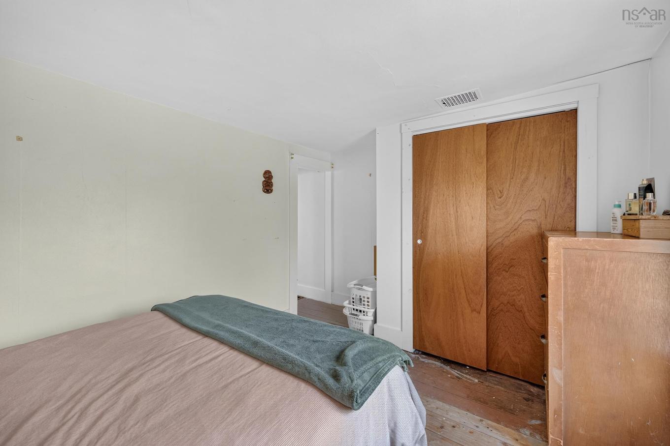 69 Church Street, Digby, NS - Indoor Photo Showing Bedroom