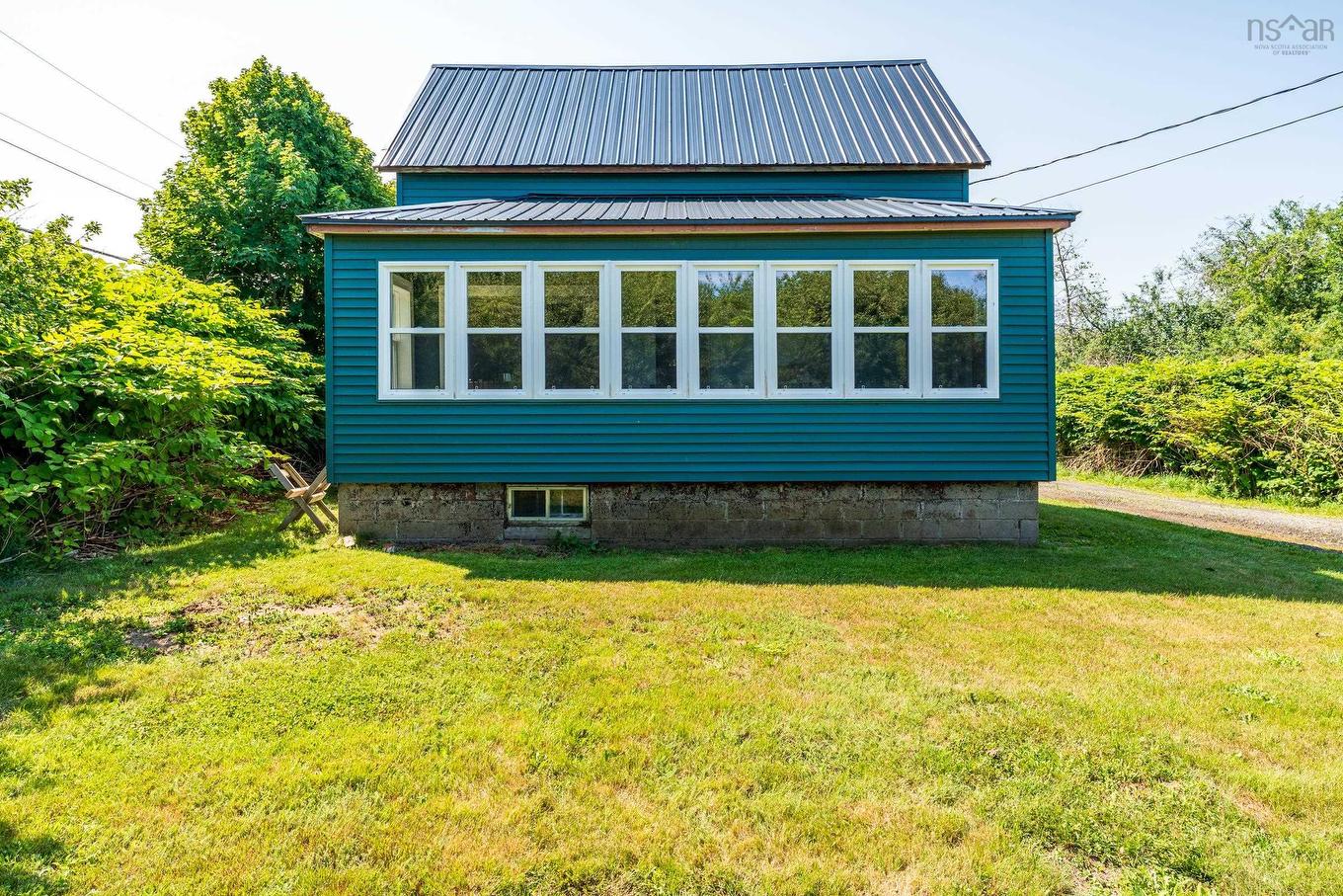 69 Church Street, Digby, NS - Outdoor