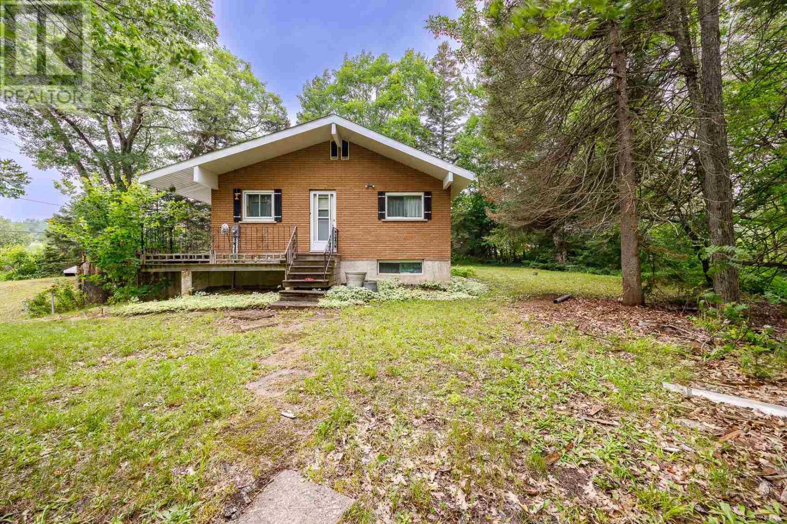 1088 Third Line E, Sault Ste. Marie, ON - Outdoor