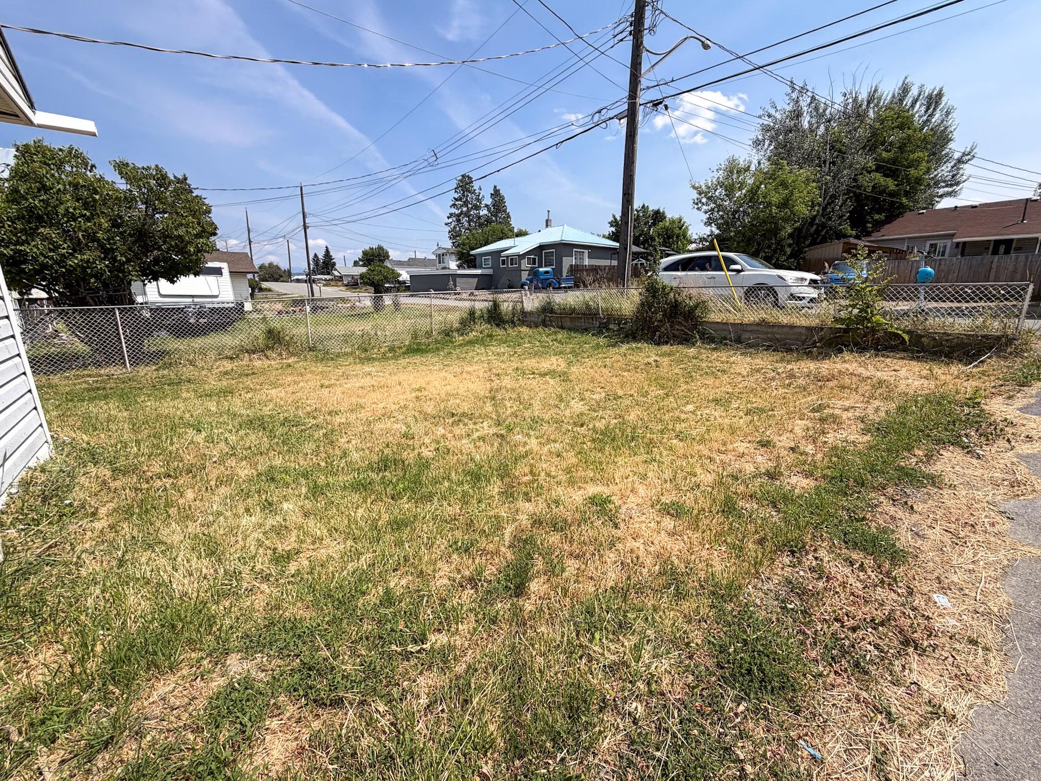 87 Little Van Horne Street, Cranbrook, BC - Outdoor