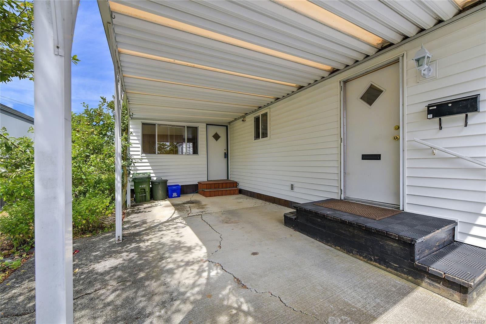 2020 Gateside Pl, Sidney, BC