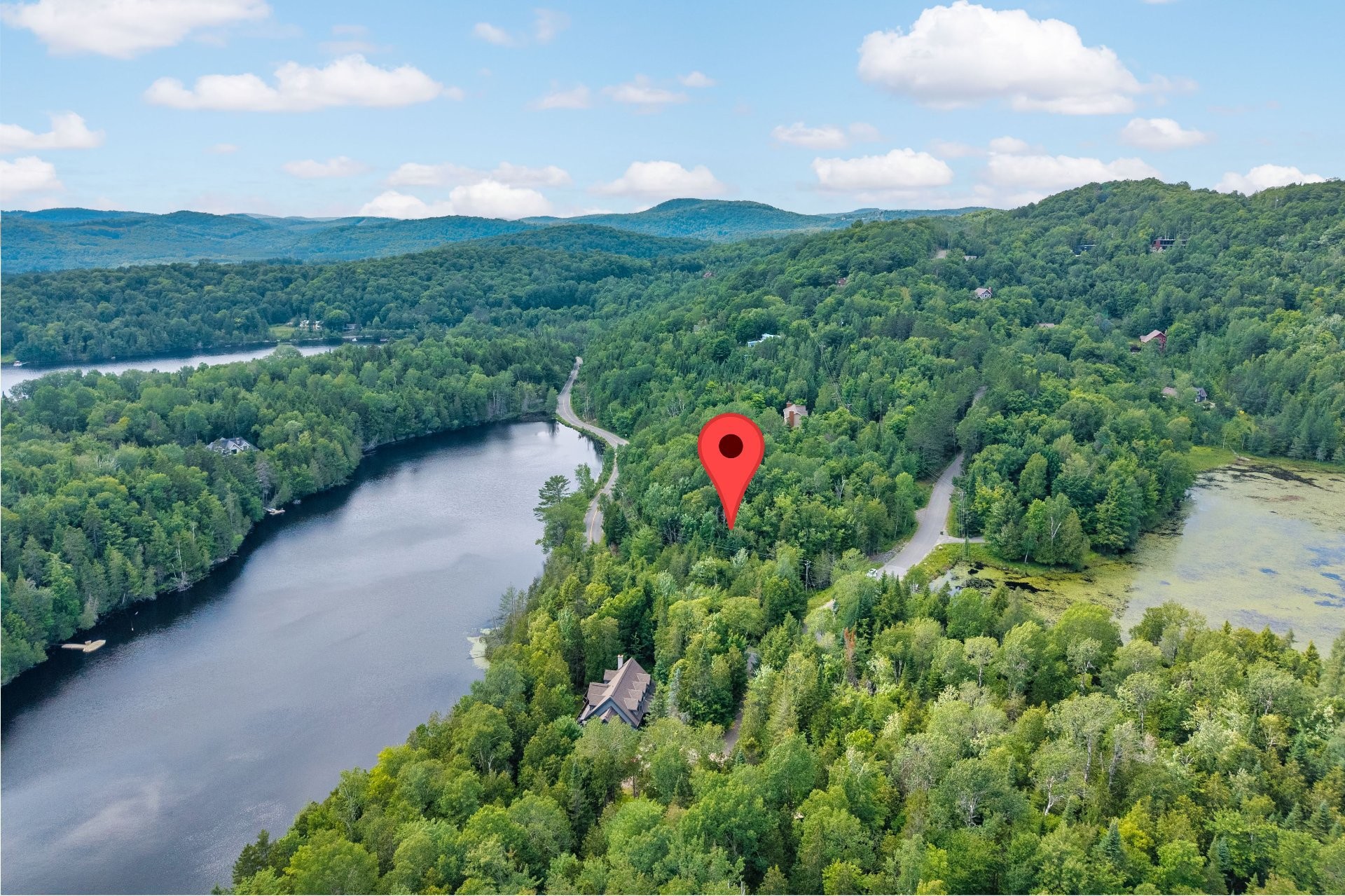 Photo aérienne - Ch. St-Bernard, Mont-Tremblant, QC