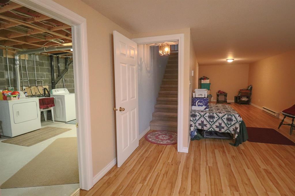 2 Sarasota Court, St. John'S, NL - Indoor