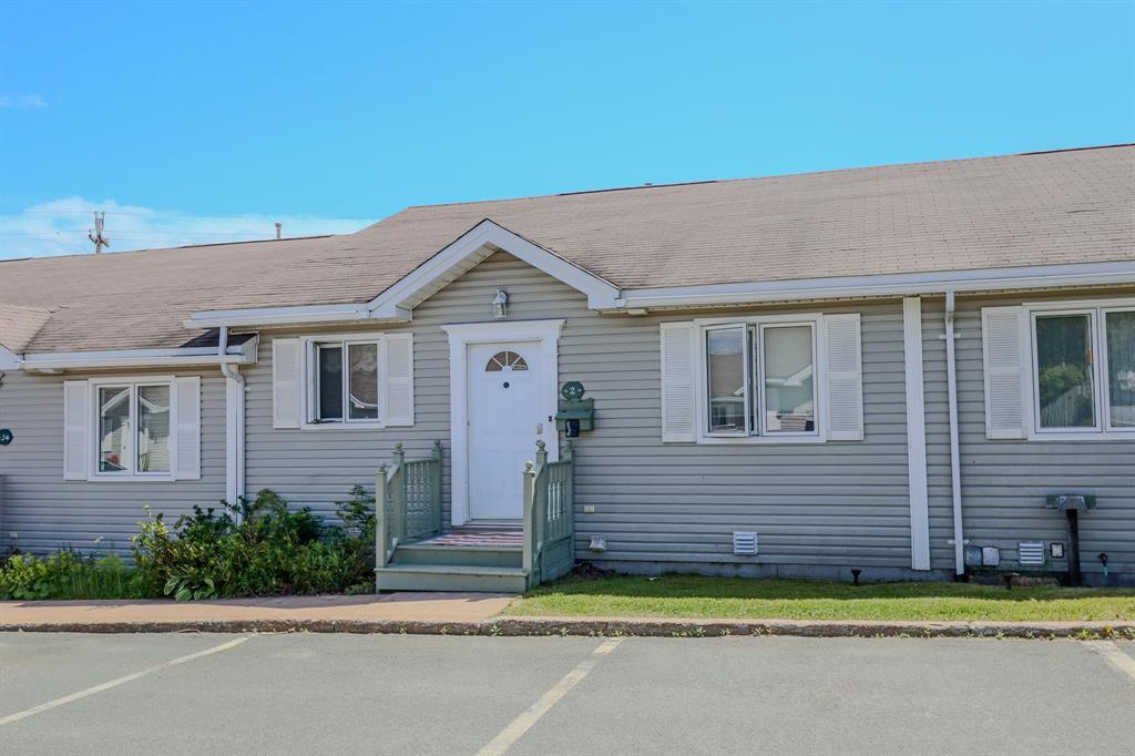 2 Sarasota Court, St. John'S, NL - Outdoor