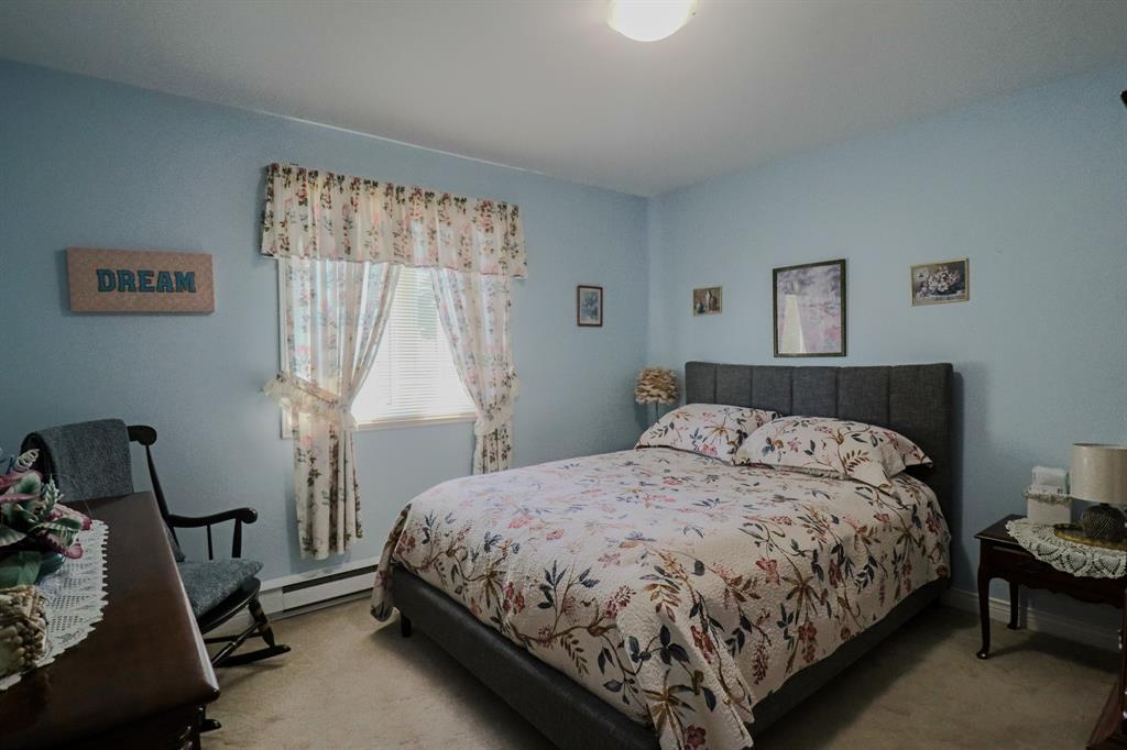 2 Sarasota Court, St. John'S, NL - Indoor Photo Showing Bedroom