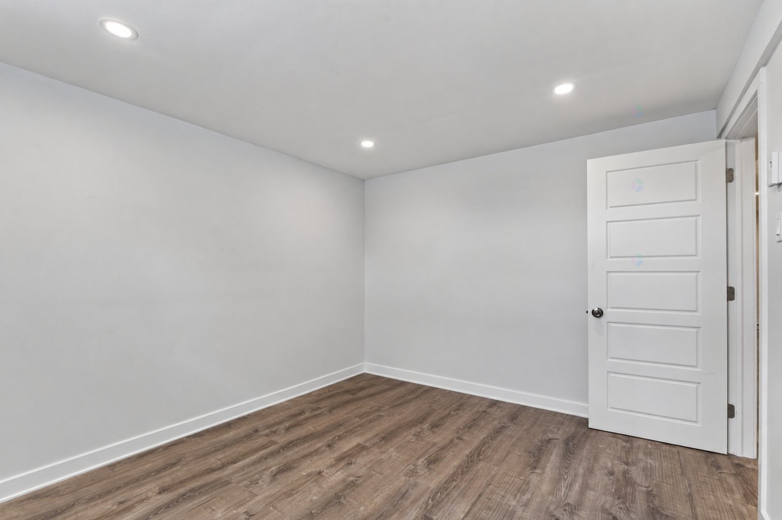 Family Room - 5769 Boul. Marie-Victorin, Brossard, QC - Indoor Photo Showing Other Room