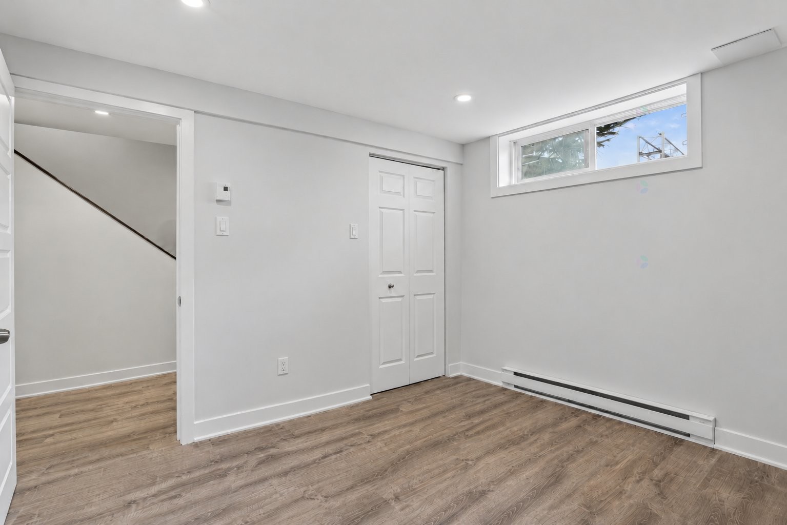 Family Room - 5769 Boul. Marie-Victorin, Brossard, QC - Indoor Photo Showing Other Room