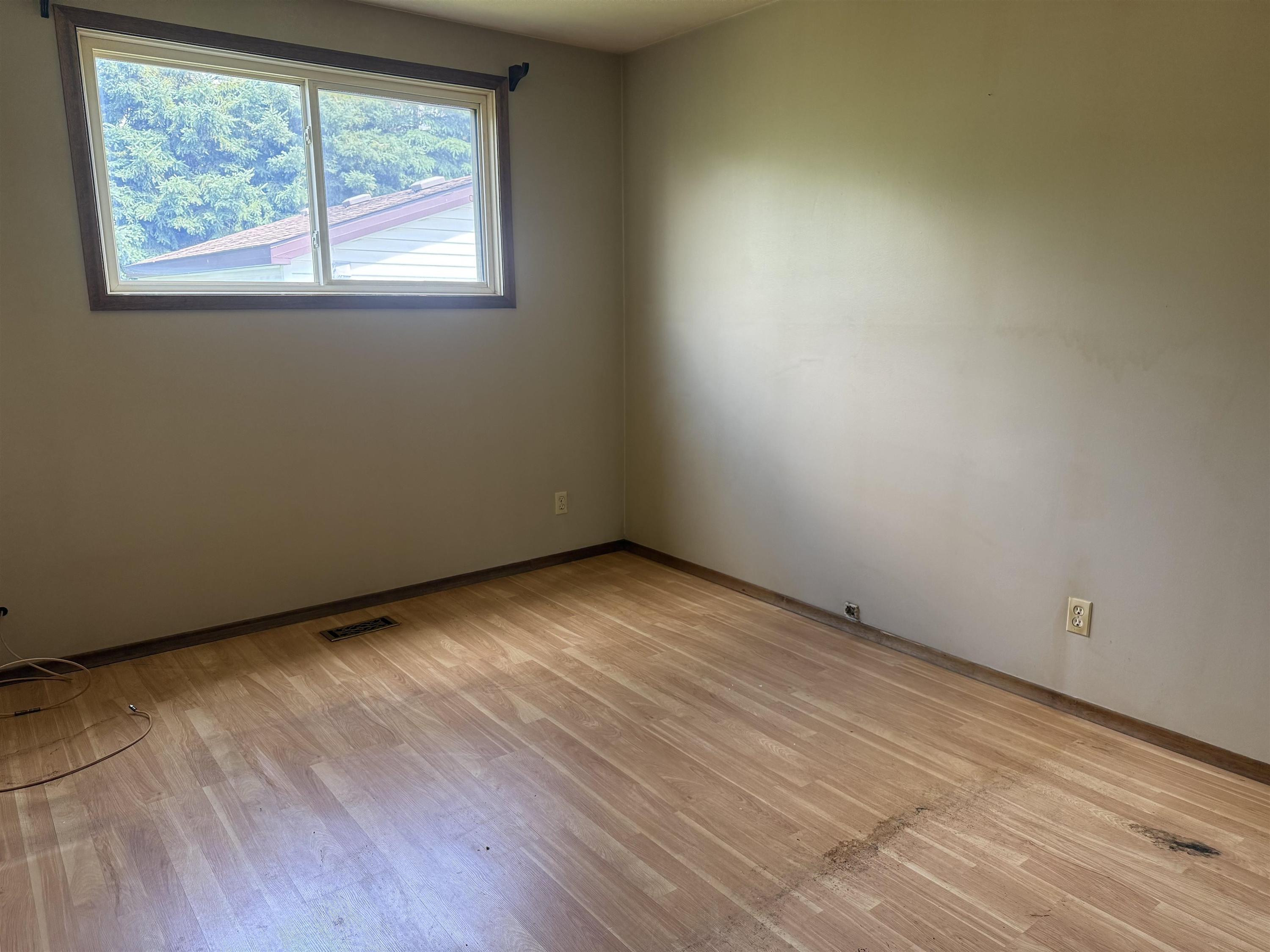 199 Limbrick, Thunder Bay, ON - Indoor Photo Showing Other Room
