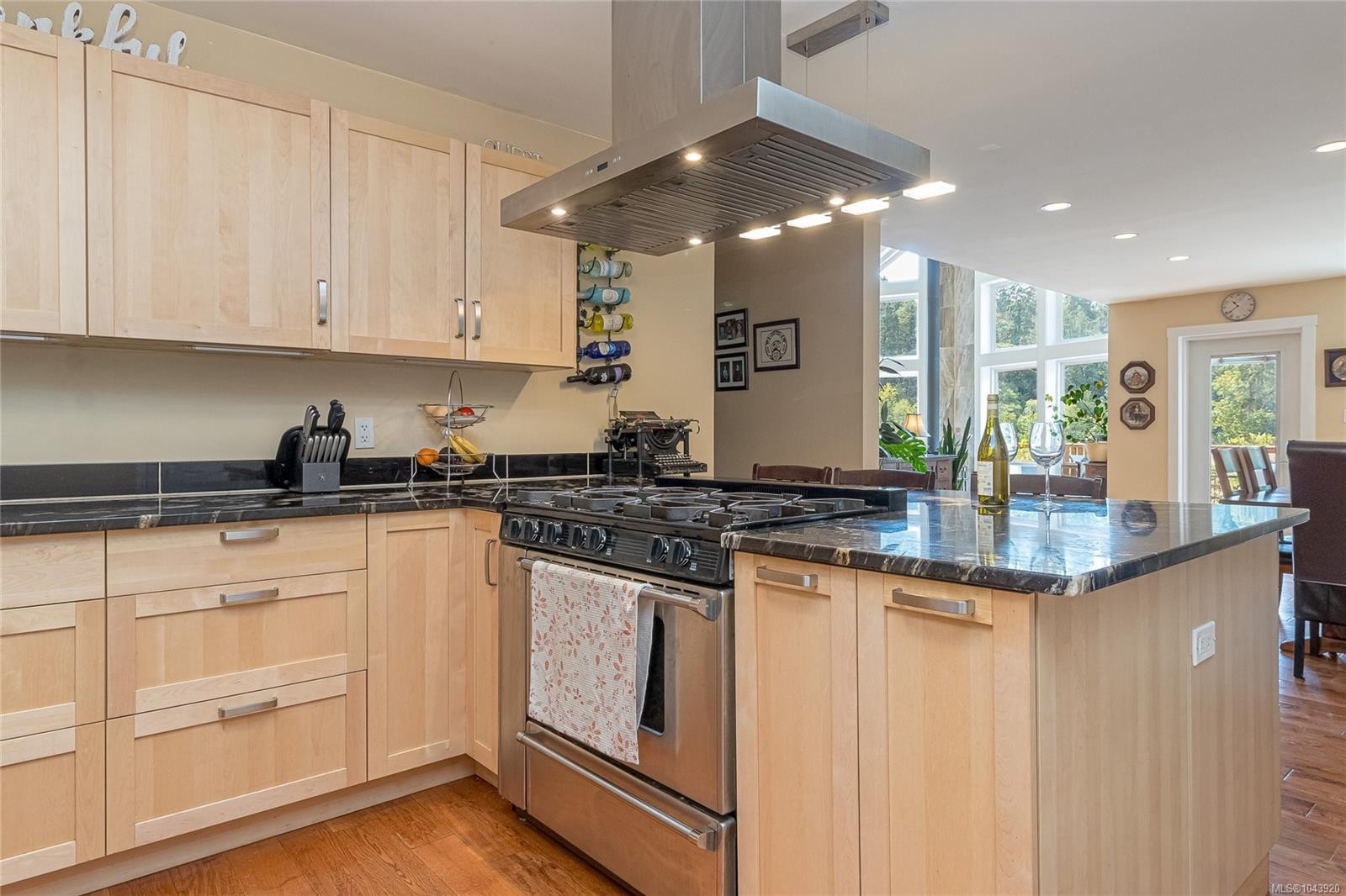 7035 Tom Windsor Rd, Duncan, BC