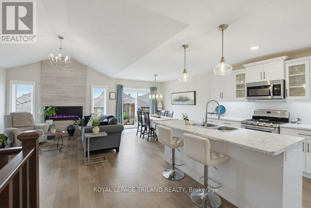 226 Peach Tree Boulevard, St. Thomas, ON
