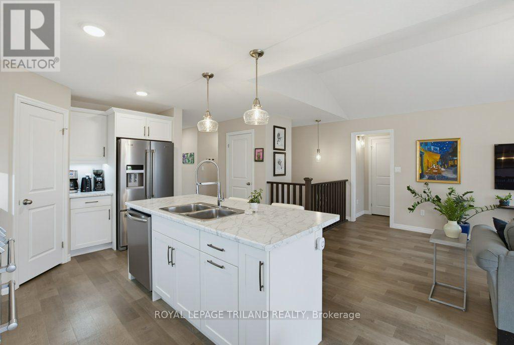 226 Peach Tree Boulevard, St. Thomas, ON