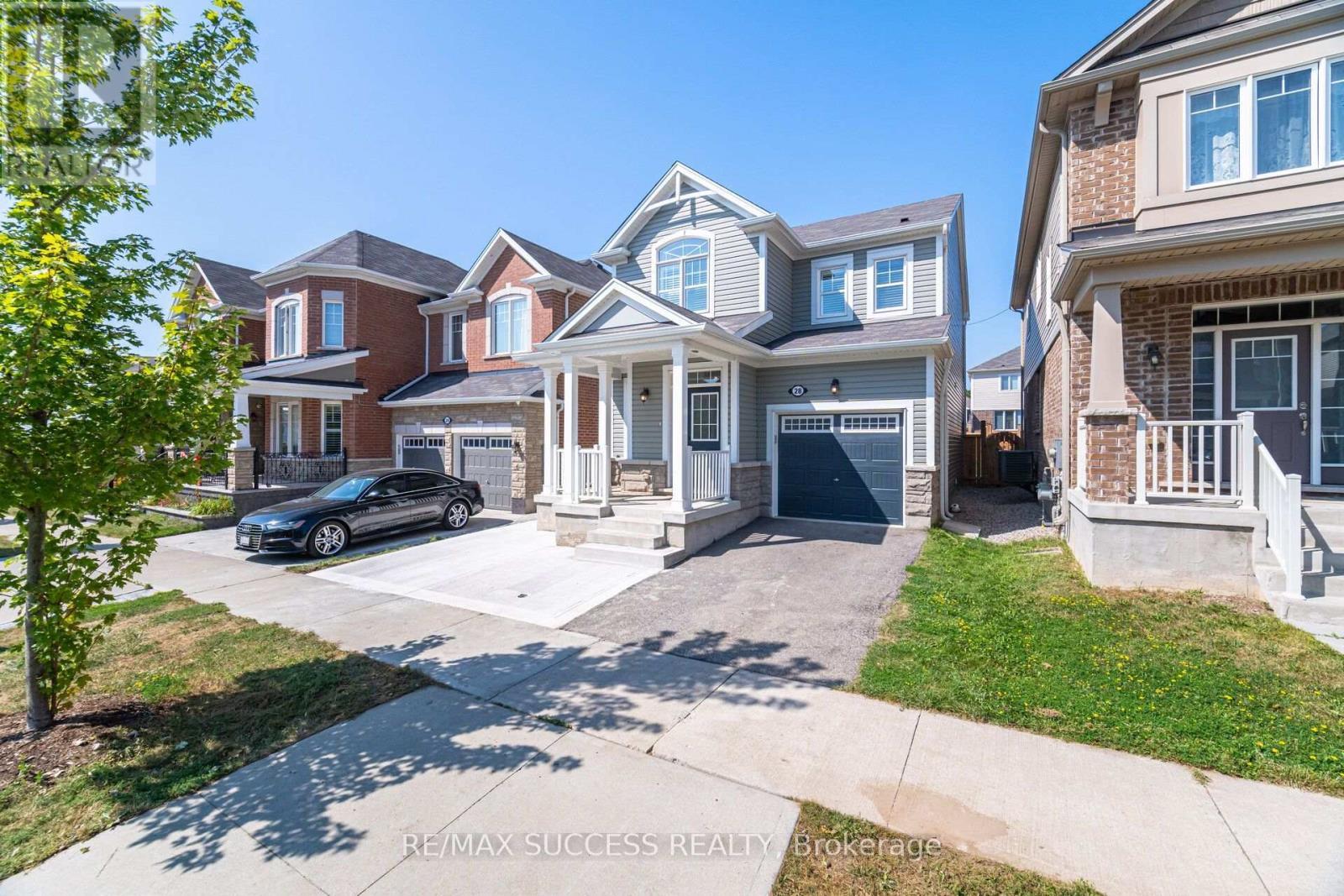 28 Pickett Place, Cambridge, ON - Outdoor With Facade