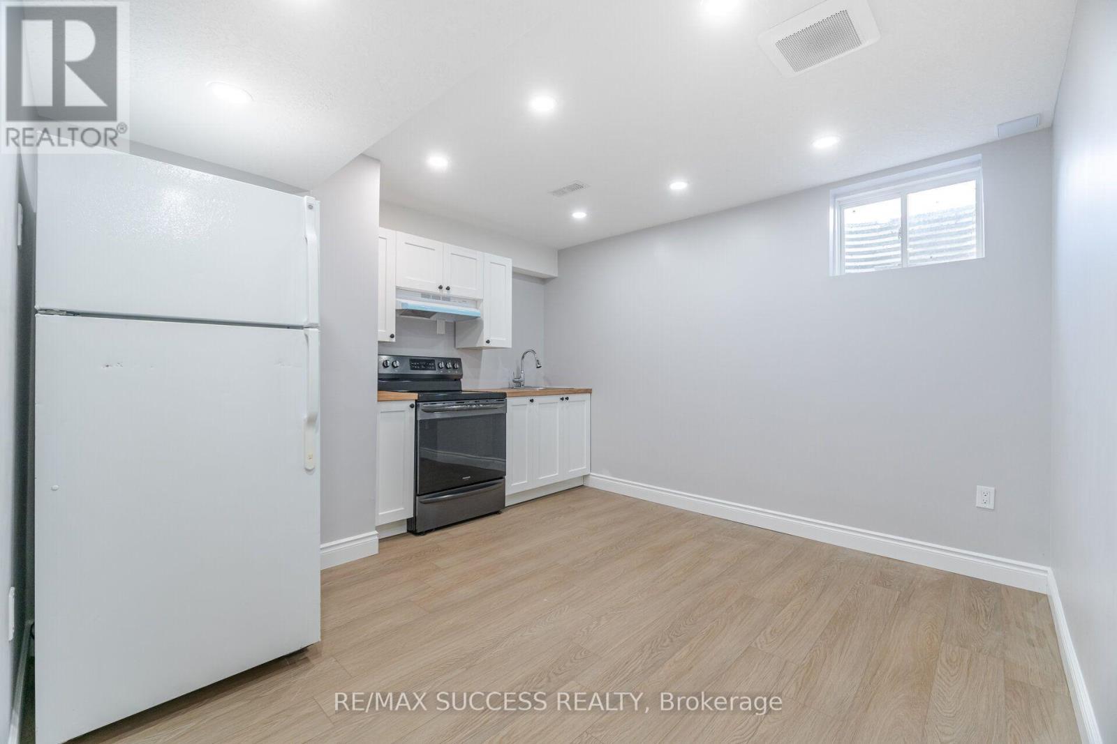 28 Pickett Place, Cambridge, ON - Indoor