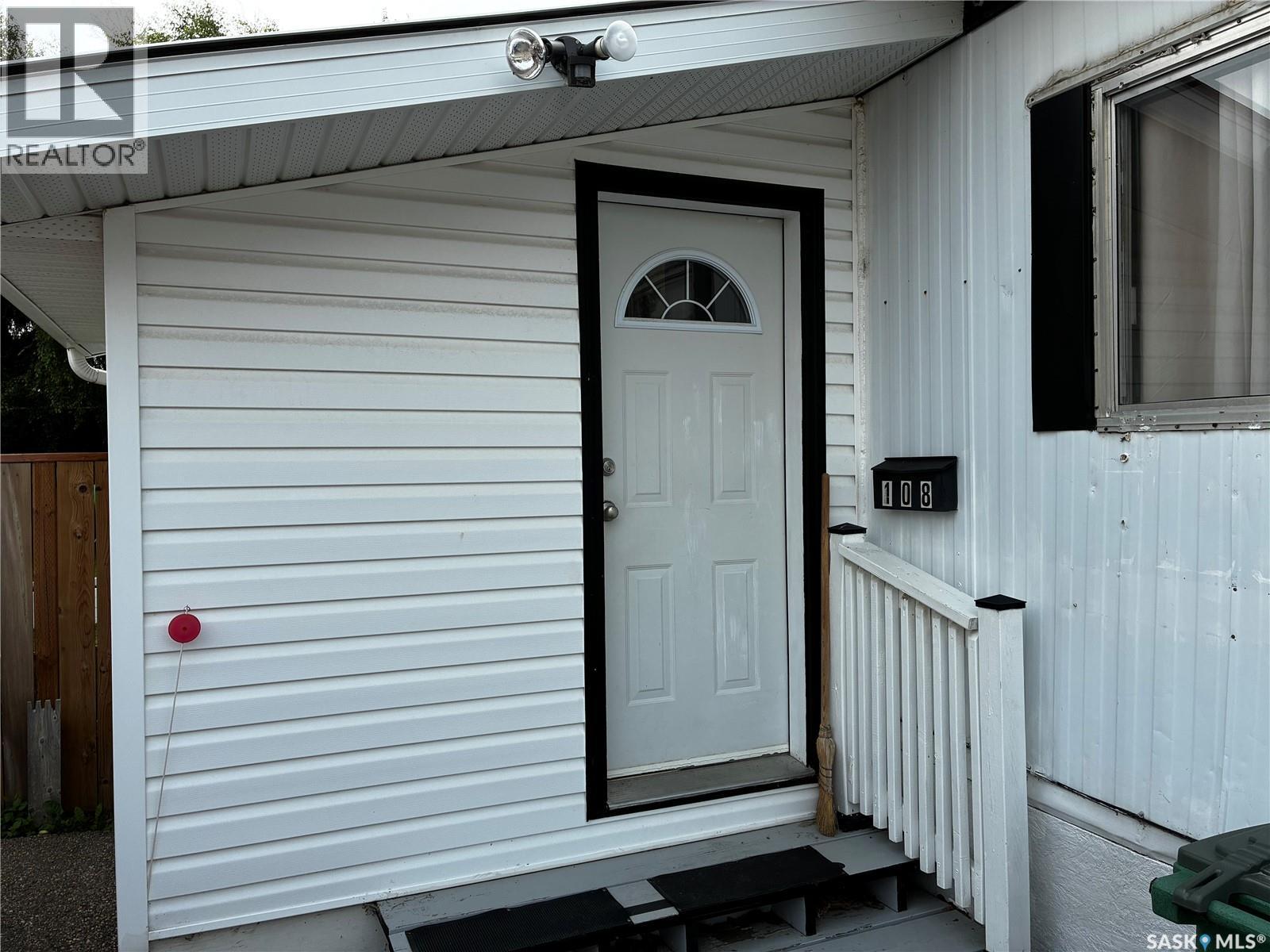 108 219 Grant Street, Saskatoon, SK