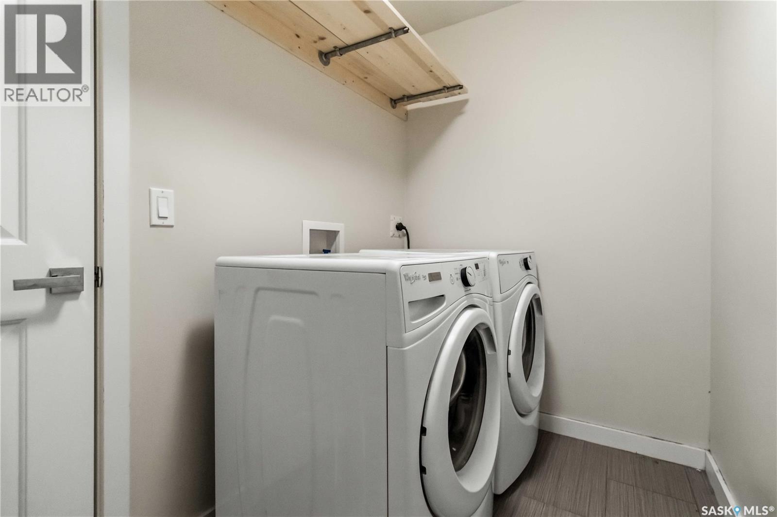 121 2315 Mcclocklin Road, Saskatoon, SK - Indoor Photo Showing Laundry Room