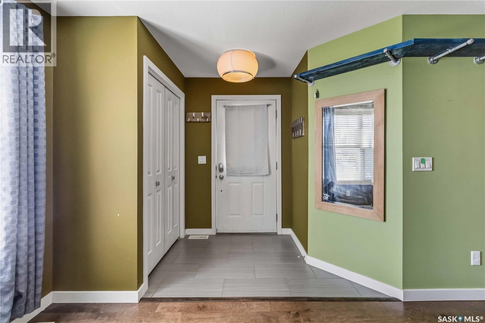 121 2315 Mcclocklin Road, Saskatoon, SK - Indoor Photo Showing Other Room