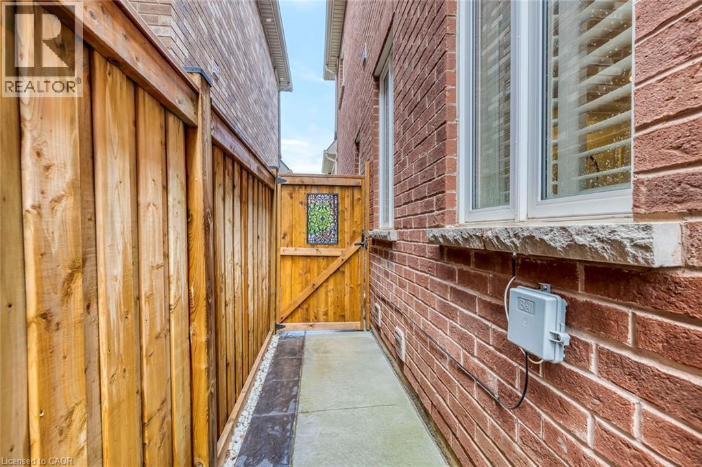 598 Bessborough Drive, Milton, ON - With Exterior
