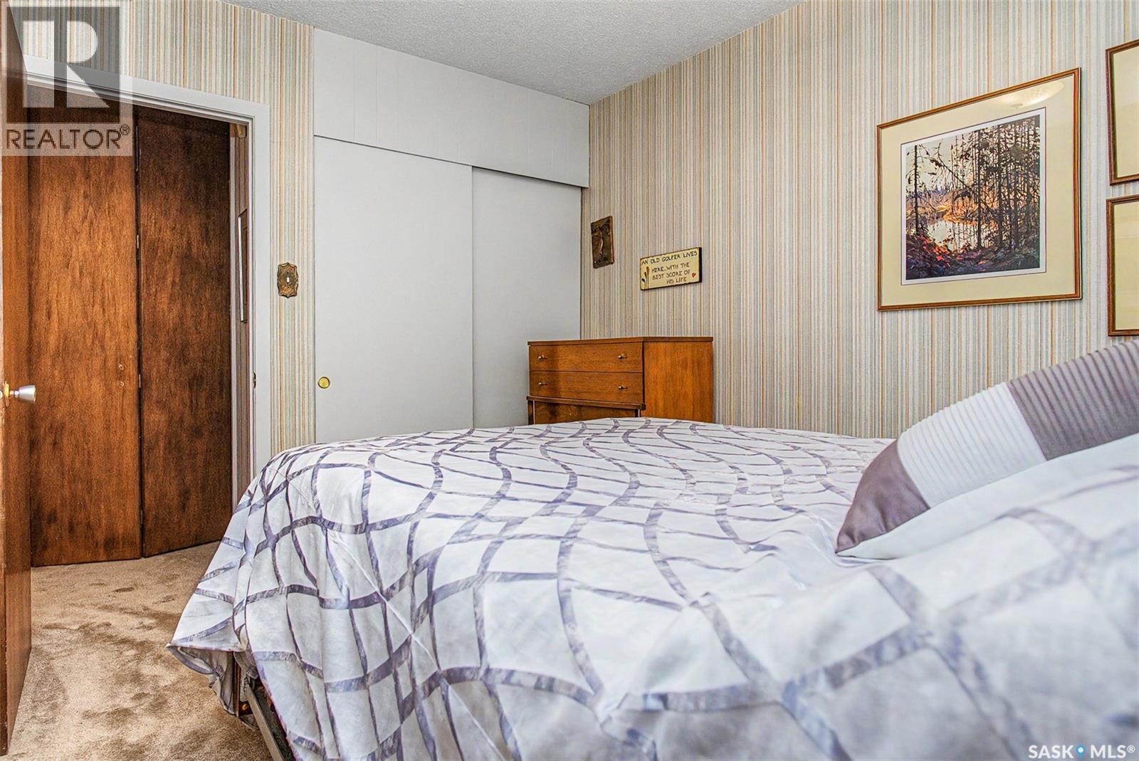140 Mcdougall Crescent, Regina, SK - Indoor Photo Showing Bedroom