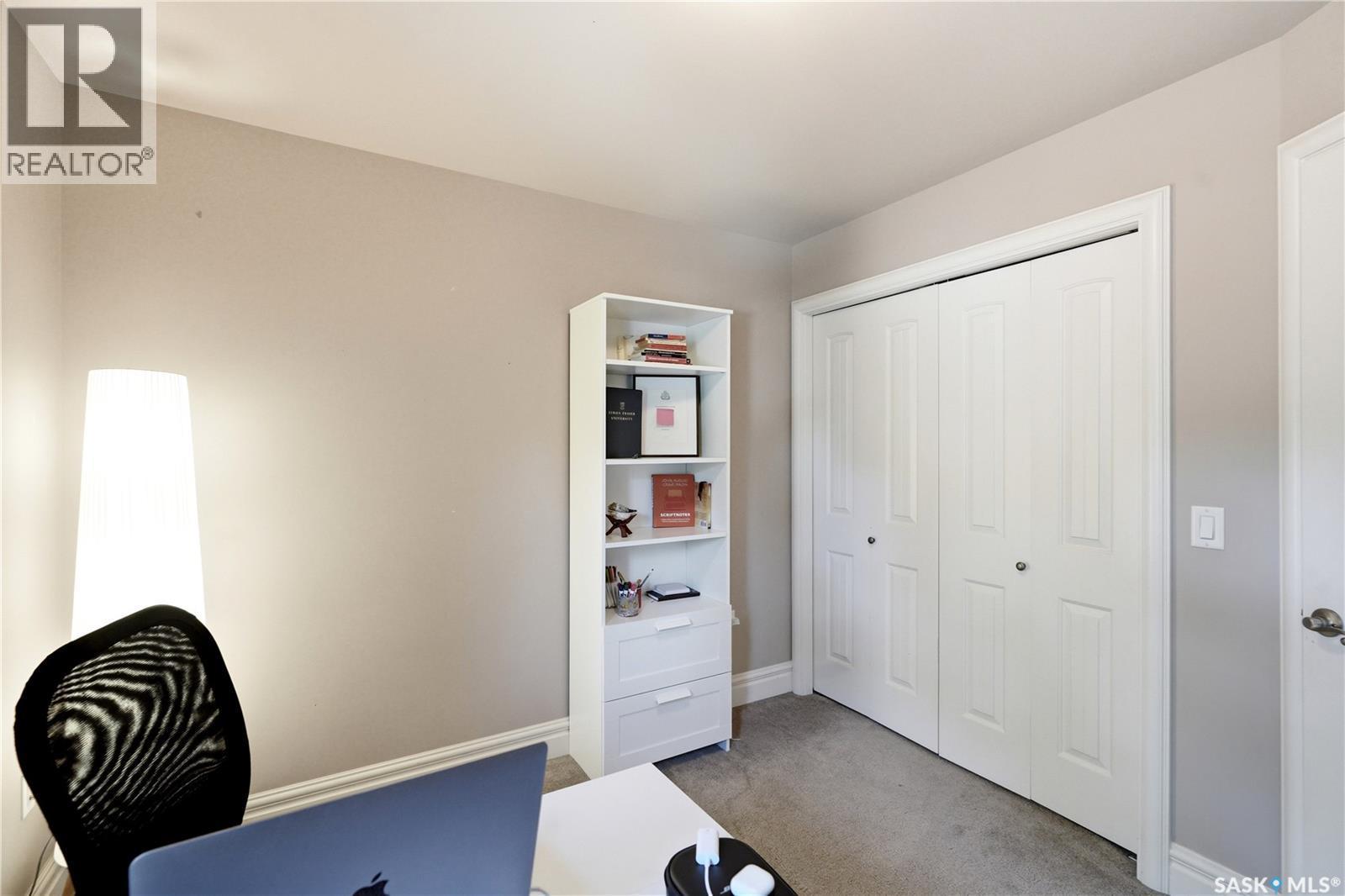 719 14Th Street E, Saskatoon, SK - Indoor