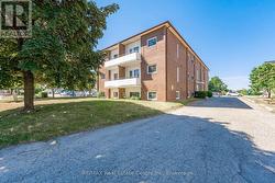 102 - 57 CONROY CRESCENT Guelph (Dovercliffe Park/Old University), ON N1G 2V5