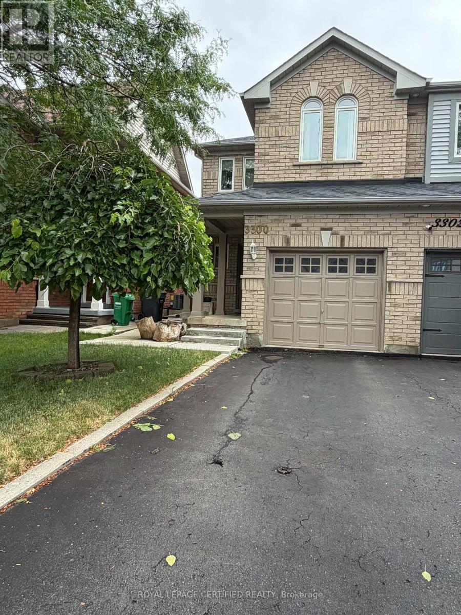 3300 Carabella Way, Mississauga, ON - Outdoor